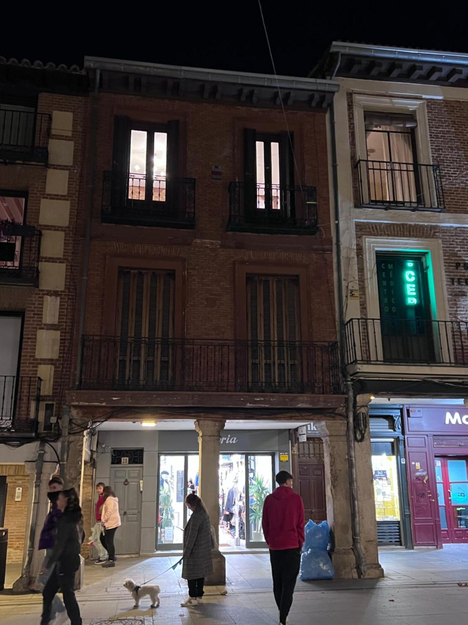 Sonar En La Plaza Cervantes 3 알칼라데에나레스 외부 사진
